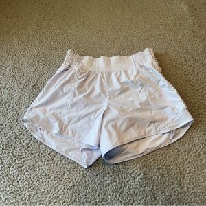 Lululemon Hotty Hot High-Rise Lined Short 4" Pastel Blue Size 6 Running